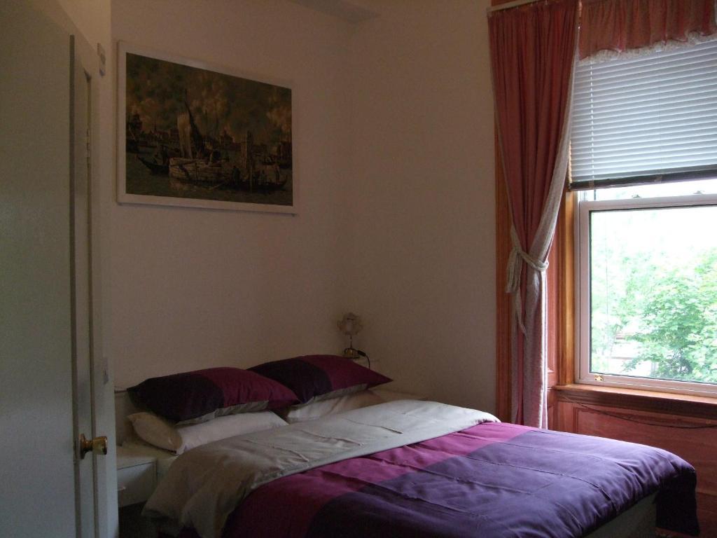 Swan Lake Guest House Edinburgh Værelse billede