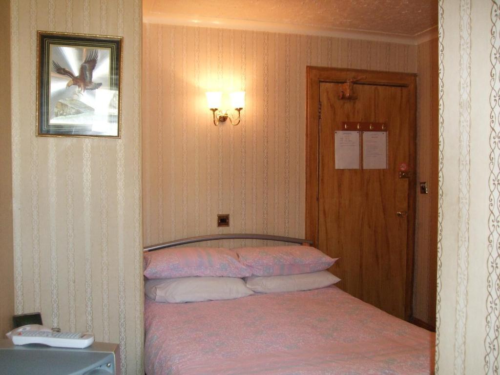 Swan Lake Guest House Edinburgh Værelse billede